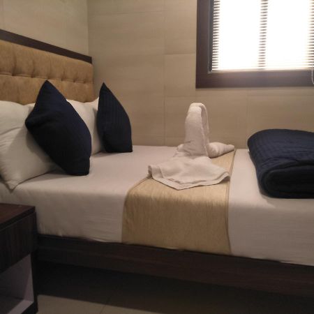 Hotel Avenue Residency 뭄바이 외부 사진